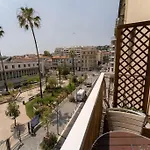 Lägenhet Centre Avec Balcon Nice